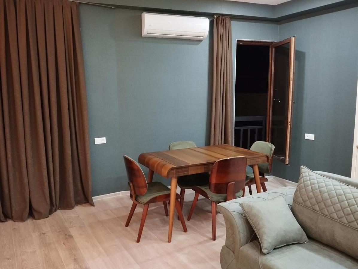 House Number 1 In Kutaisi Διαμέρισμα Εξωτερικό φωτογραφία